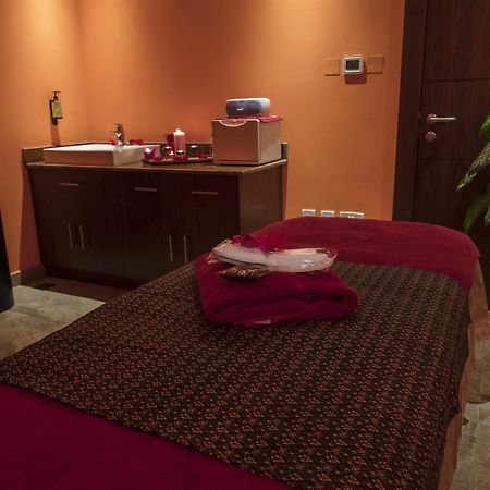Coral Muscat Hotel And Apartments Luaran gambar
